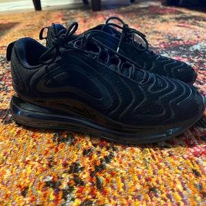 Nike Air Max 720